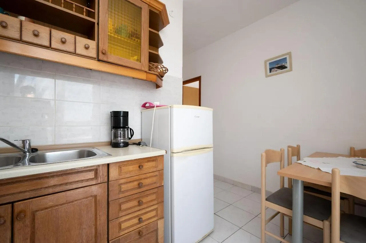 Apartments By The Sea Zaglav, Dugi Otok - 17788 Sali Croatia