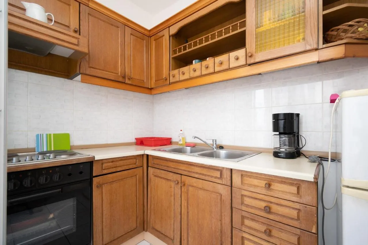 Apartments By The Sea Zaglav, Dugi Otok - 17788 Sali 0*,